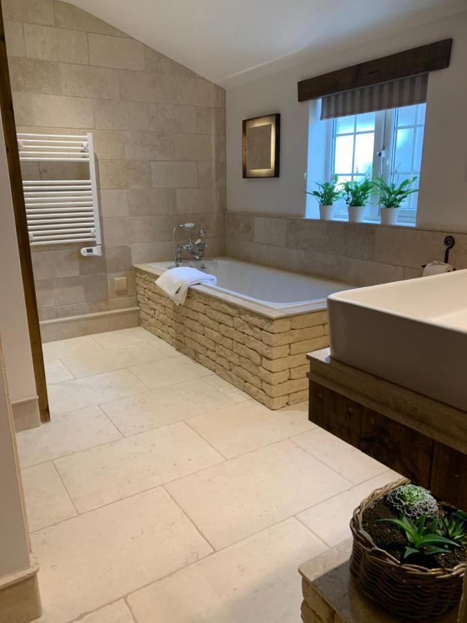 Dovecote Cotswold Cottages Chipping Norton Exteriör bild